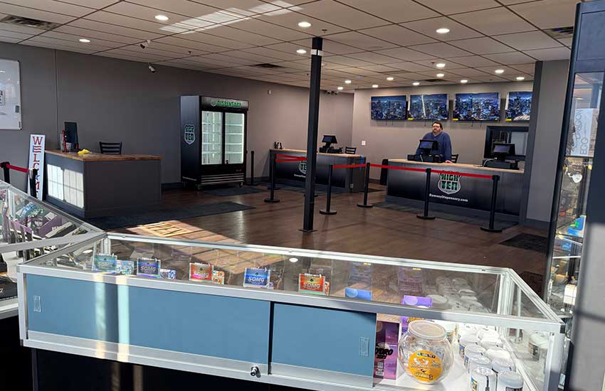 High Ten Ramsey Dispensary exterior — Ramsey Minnesota cannabis store